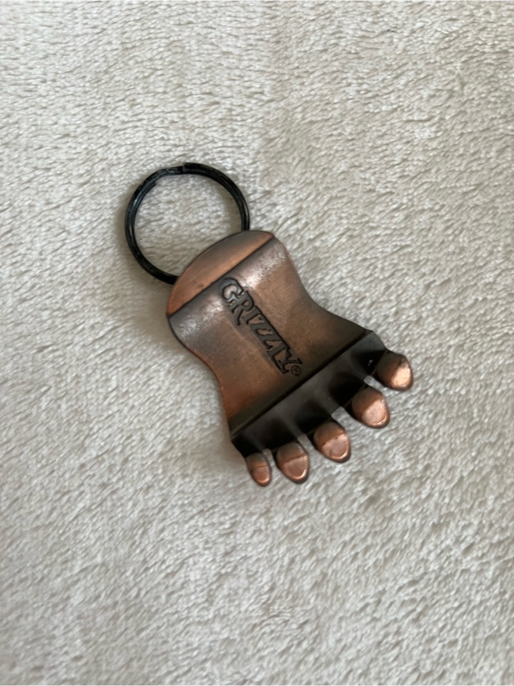 Grizzly Brand Collectible Keyring Bear Paw Accessory